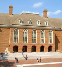 schedule Regent campus tour