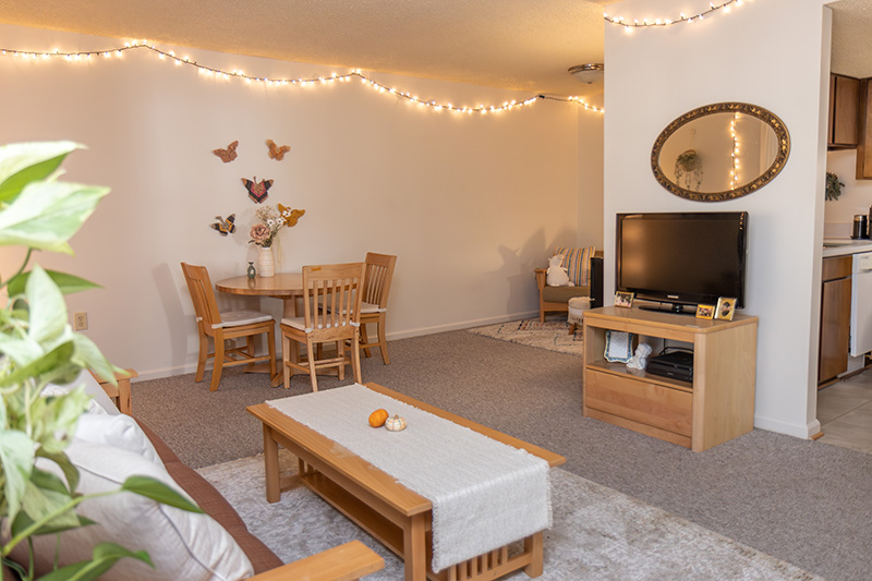 Regent Village, Phase I - For Returning Traditional Undergraduate Students (Ages 17-24)